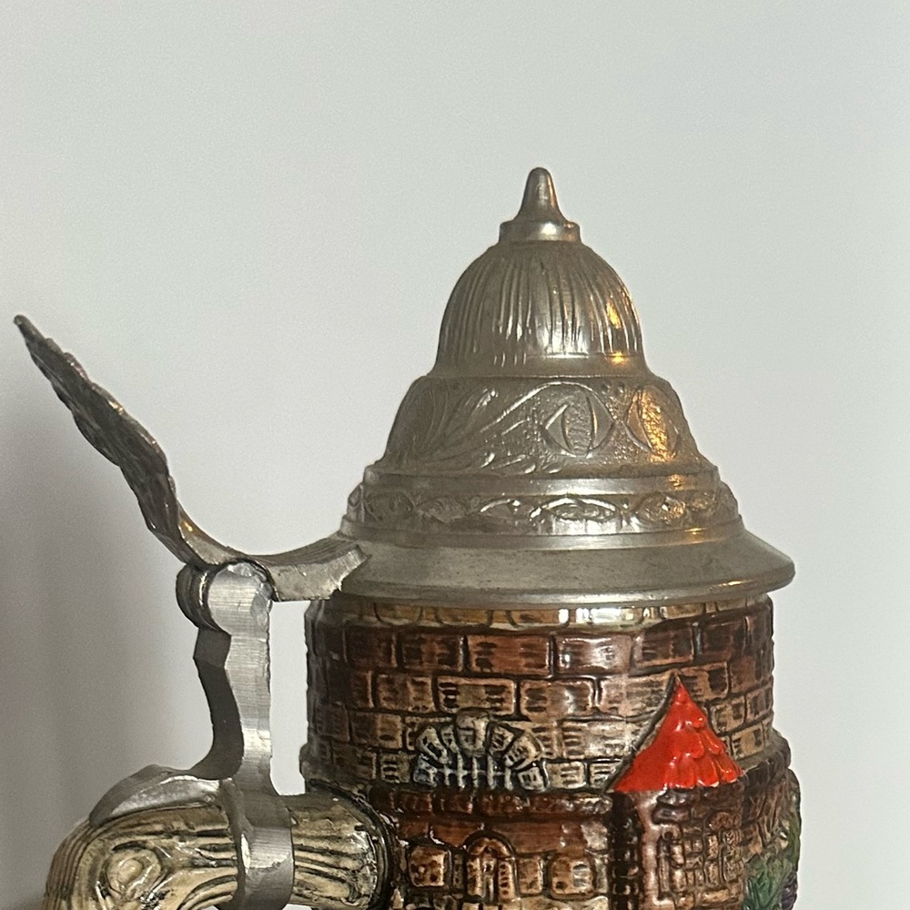 LADOR German Ceramic Beer Stein with Pewter Lid - Brown & Blue